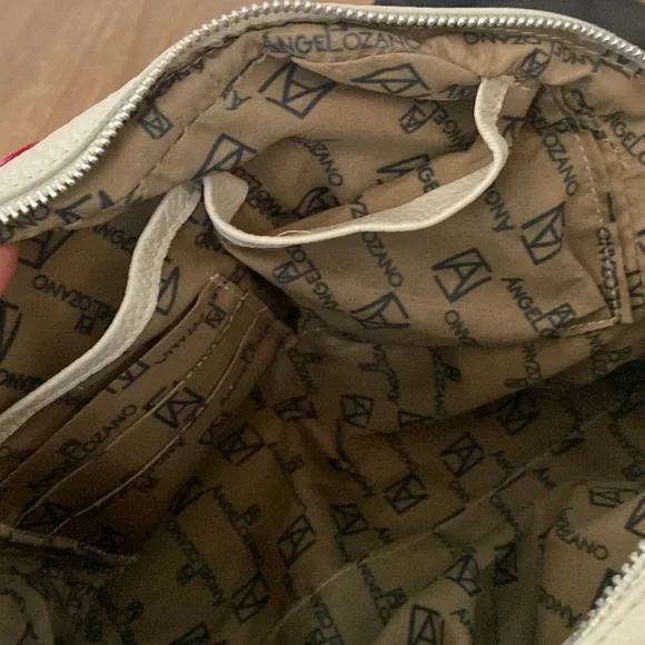 AngeLozano cream pebble leather colorful floral embroidered satchel bag. Boho - Picture 10 of 13